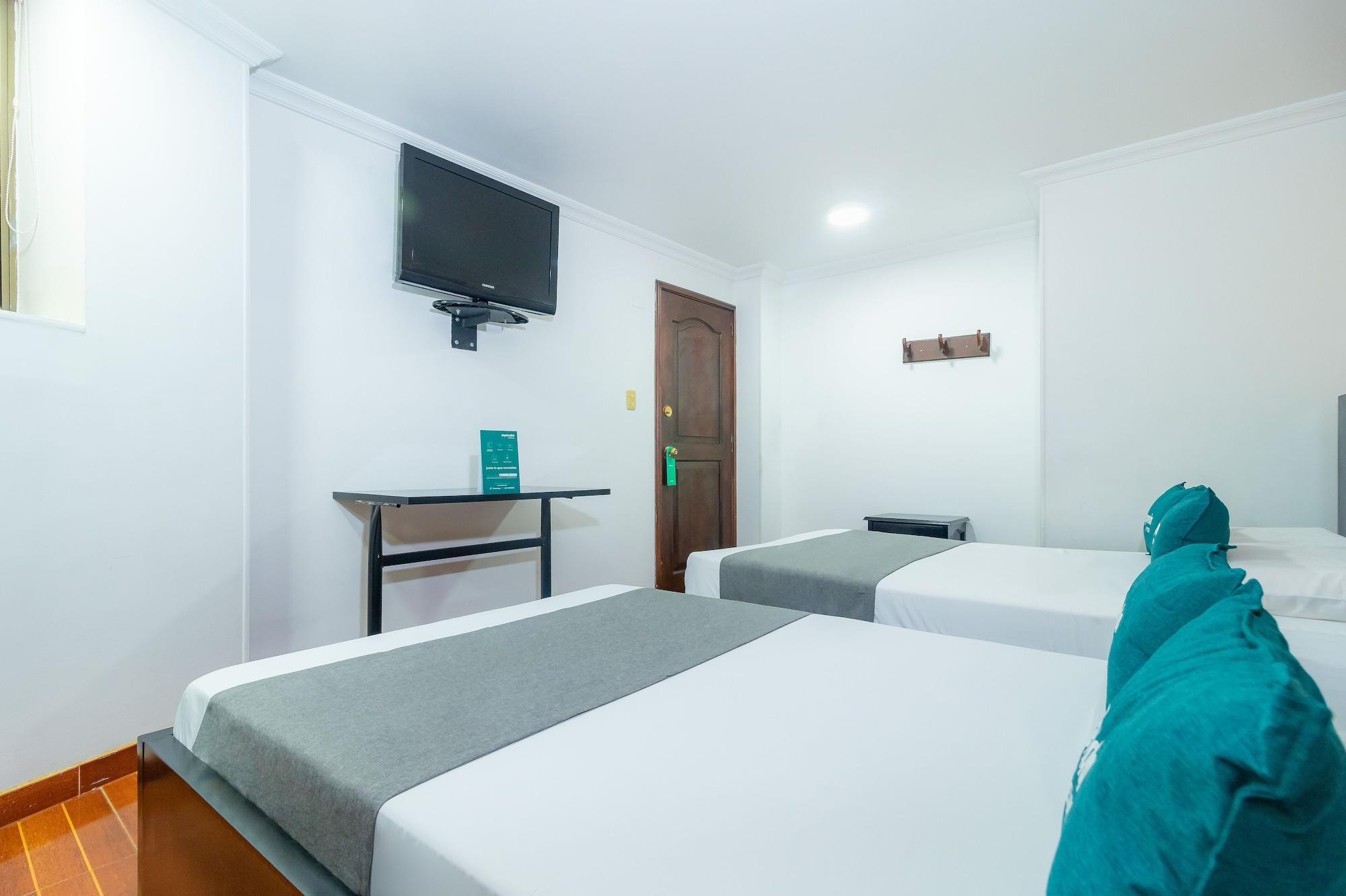 Hotel Ayenda Normandy Bogota Bagian luar foto