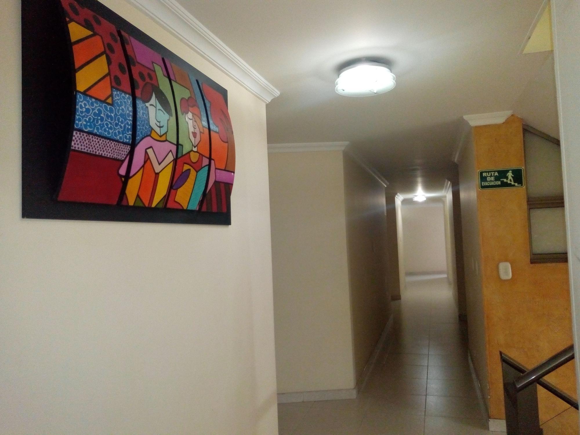Hotel Ayenda Normandy Bogota Bagian luar foto
